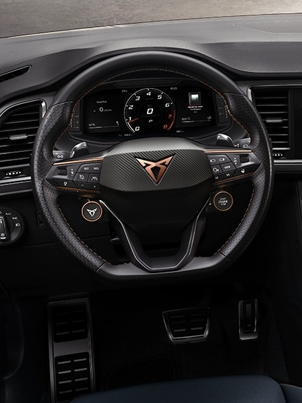 cupra-ateca-sport-steering-wheel-with-easy-gear-shift